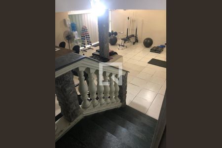 Casa à venda com 390m², 5 quartos e 4 vagas