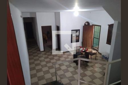 Casa à venda com 390m², 5 quartos e 4 vagas