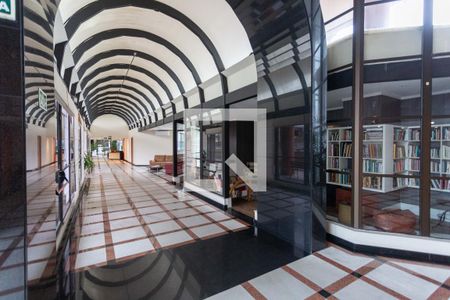 Apartamento à venda com 125m², 2 quartos e 1 vagaHall de entrada