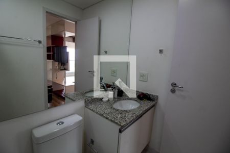 Banheiro da Suíte de kitnet/studio à venda com 1 quarto, 43m² em Campo Belo, São Paulo