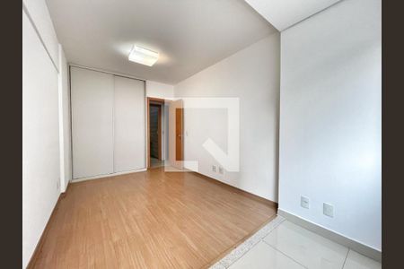 Apartamento à venda com 85m², 3 quartos e 3 vagas Apartamento à venda com 85m², 3 quartos e 3 vagasQuarto 2
