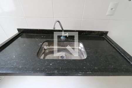 Apartamento à venda com 100m², 2 quartos e 1 vagaCozinha - Pia