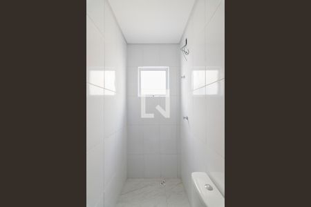 Apartamento à venda com 100m², 2 quartos e 1 vaga Apartamento à venda com 100m², 2 quartos e 1 vagaBanheiro
