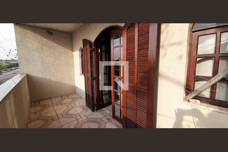 Casa à venda com 141m², 4 quartos e 2 vagas Casa à venda com 141m², 4 quartos e 2 vagasVaranda da Suíte 1