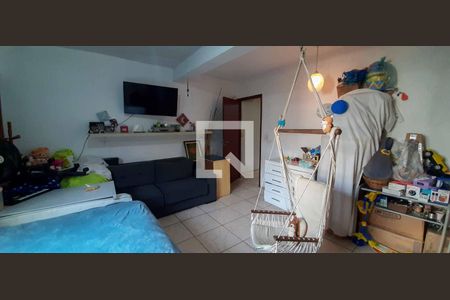 Casa à venda com 141m², 4 quartos e 2 vagas Casa à venda com 141m², 4 quartos e 2 vagasSuíte 2