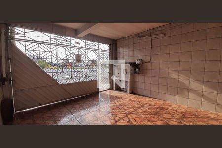 Casa à venda com 141m², 4 quartos e 2 vagas Casa à venda com 141m², 4 quartos e 2 vagasGaragem