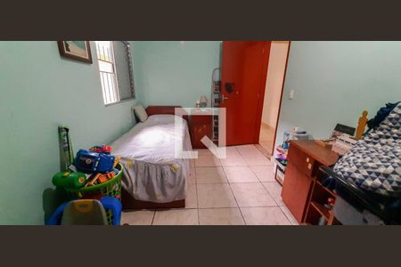 Casa à venda com 141m², 4 quartos e 2 vagas Casa à venda com 141m², 4 quartos e 2 vagasQuarto 2