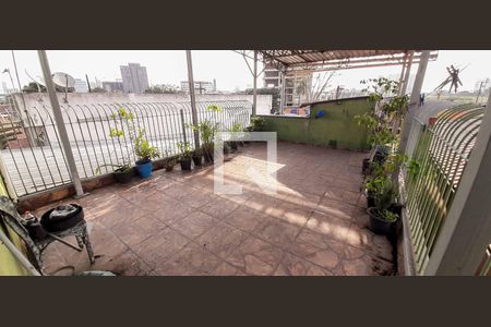 Casa à venda com 141m², 4 quartos e 2 vagas Casa à venda com 141m², 4 quartos e 2 vagasÁrea Externa