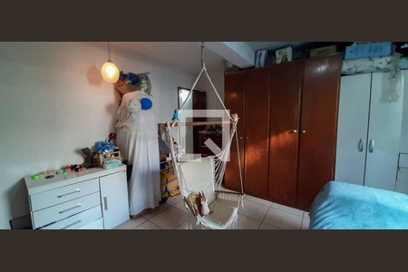 Casa à venda com 141m², 4 quartos e 2 vagas Casa à venda com 141m², 4 quartos e 2 vagasSuíte 2