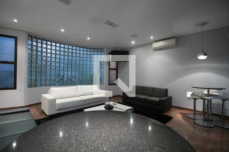 Apartamento à venda com 222m², 4 quartos e 4 vagas Apartamento à venda com 222m², 4 quartos e 4 vagasHall