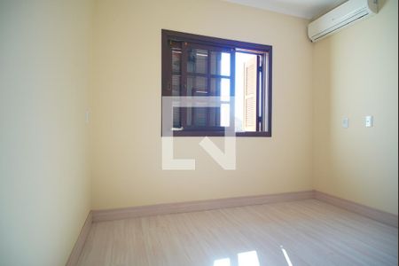 Casa à venda com 248m², 4 quartos e 2 vagasQuarto 4