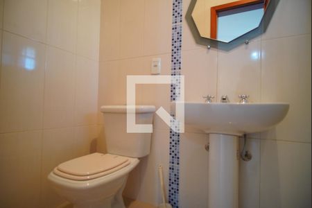 Casa à venda com 248m², 4 quartos e 2 vagasBanheiro da Suíte 1