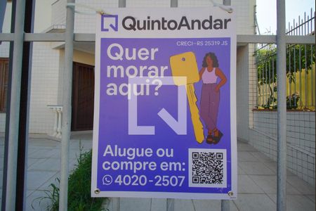 Casa à venda com 248m², 4 quartos e 2 vagasPlaca