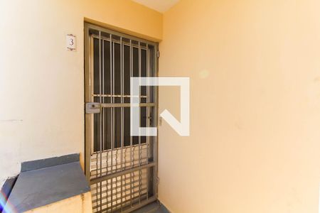 Casa para alugar com 35m², 1 quarto e sem vaga
