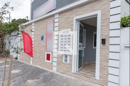 Apartamento à venda com 42m², 1 quarto e sem vaga Apartamento à venda com 42m², 1 quarto e sem vagaEntrada