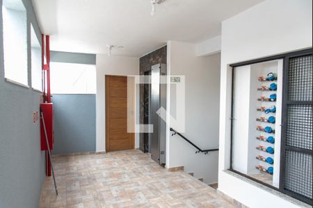 Apartamento à venda com 41m², 2 quartos e sem vaga Apartamento à venda com 41m², 2 quartos e sem vagaHall