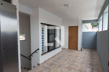 Apartamento à venda com 41m², 2 quartos e sem vaga Apartamento à venda com 41m², 2 quartos e sem vagaHall