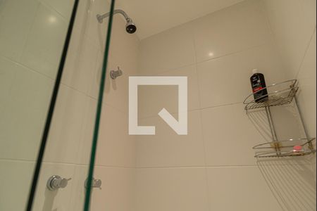 Apartamento à venda com 67m², 1 quarto e 1 vaga Apartamento à venda com 67m², 1 quarto e 1 vagaBanheiro da Suíte