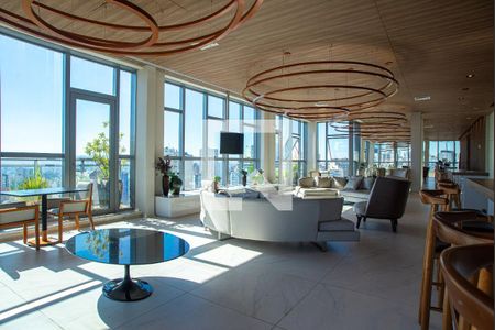 Apartamento à venda com 67m², 1 quarto e 1 vaga Apartamento à venda com 67m², 1 quarto e 1 vagaÁrea comum - Salão de festas