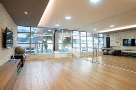 Apartamento à venda com 67m², 1 quarto e 1 vaga Apartamento à venda com 67m², 1 quarto e 1 vagaÁrea comum - Sala de dança