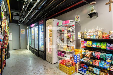 Apartamento à venda com 67m², 1 quarto e 1 vaga Apartamento à venda com 67m², 1 quarto e 1 vagaÁrea comum - Mercadinho