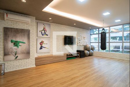 Apartamento à venda com 67m², 1 quarto e 1 vaga Apartamento à venda com 67m², 1 quarto e 1 vagaÁrea comum - Sala de dança