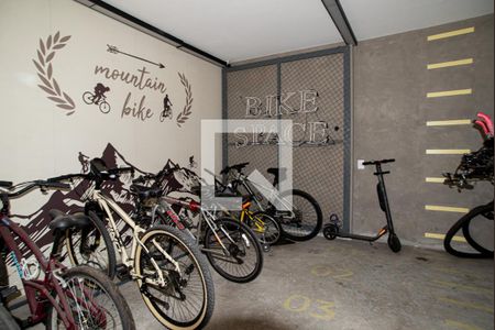 Apartamento à venda com 67m², 1 quarto e 1 vaga Apartamento à venda com 67m², 1 quarto e 1 vagaÁrea comum - Bicicletário
