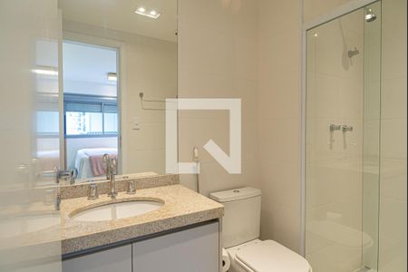 Apartamento à venda com 67m², 1 quarto e 1 vaga Apartamento à venda com 67m², 1 quarto e 1 vagaBanheiro da Suíte