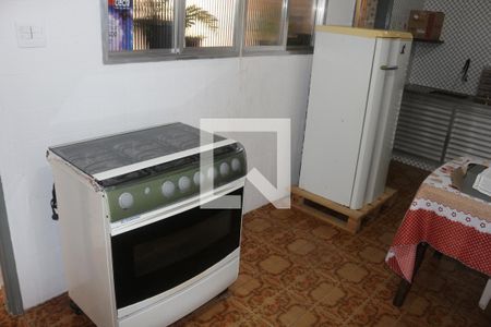 Casa à venda com 240m², 4 quartos e 2 vagasCozinha