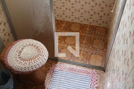 Casa à venda com 240m², 4 quartos e 2 vagasBanheiro 2