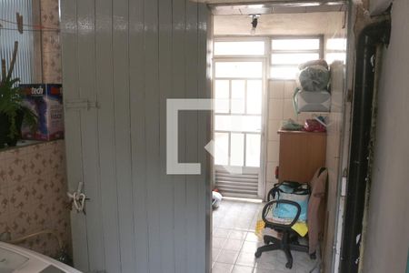 Casa à venda com 240m², 4 quartos e 2 vagasÁrea de Serviço