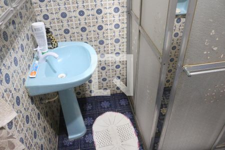 Casa à venda com 240m², 4 quartos e 2 vagasBanheiro 1