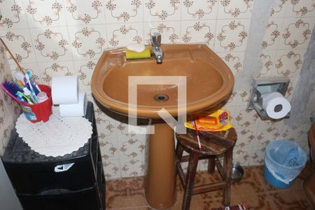 Casa à venda com 240m², 4 quartos e 2 vagasBanheiro 2