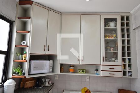 Apartamento à venda com 119m², 3 quartos e 1 vagaCozinha - Armários