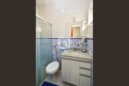 Casa à venda com 297m², 5 quartos e 3 vagas Casa à venda com 297m², 5 quartos e 3 vagasBanheiro suite2