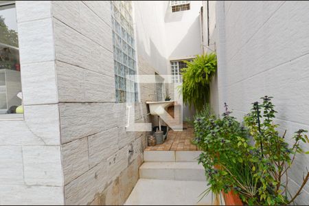 Casa à venda com 297m², 5 quartos e 3 vagas Casa à venda com 297m², 5 quartos e 3 vagasArea privativa