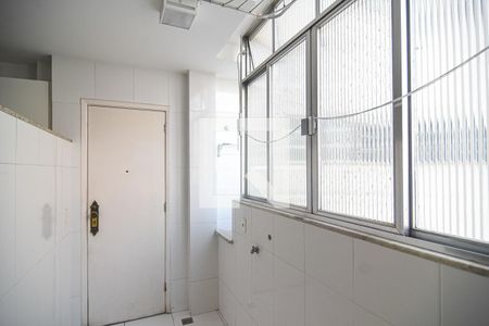 Apartamento à venda com 95m², 3 quartos e sem vaga Apartamento à venda com 95m², 3 quartos e sem vagaÁrea de Serviço