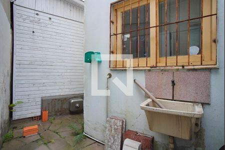 Casa à venda com 180m², 3 quartos e 3 vagasQuintal - Fundos