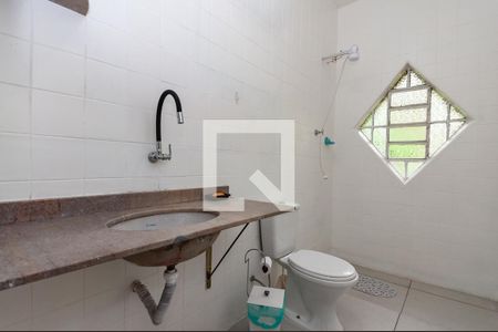 Casa à venda com 157m², 3 quartos e 1 vaga Casa à venda com 157m², 3 quartos e 1 vagaBanheiro Social