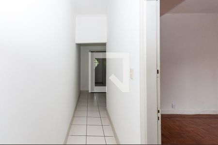 Casa à venda com 157m², 3 quartos e 1 vaga Casa à venda com 157m², 3 quartos e 1 vagaCorredor