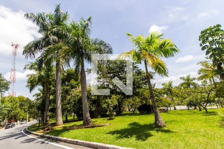 Casa de condomínio para alugar com 575m², 7 quartos e 6 vagas Casa de condomínio para alugar com 575m², 7 quartos e 6 vagasÁrea comum