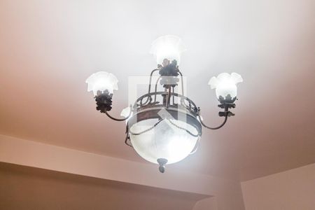 Casa de condomínio para alugar com 575m², 7 quartos e 6 vagas Casa de condomínio para alugar com 575m², 7 quartos e 6 vagasDetalhe