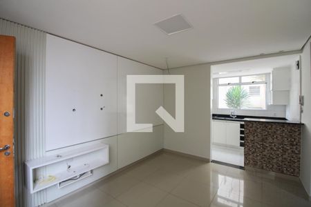 Sala de apartamento para alugar com 3 quartos, 57m² em Frei Leopoldo, Belo Horizonte