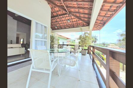 Casa de condomínio à venda com 300m², 4 quartos e 6 vagas Casa de condomínio à venda com 300m², 4 quartos e 6 vagasVaranda da Sala