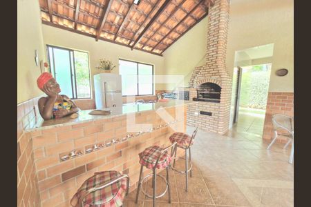 Casa de condomínio à venda com 300m², 4 quartos e 6 vagas Casa de condomínio à venda com 300m², 4 quartos e 6 vagasÁrea comum