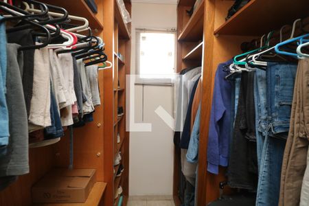 Casa à venda com 200m², 3 quartos e 2 vagasQuarto 2