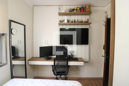 Casa à venda com 200m², 3 quartos e 2 vagasQuarto 3