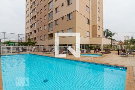 Apartamento à venda com 70m², 3 quartos e 1 vaga Apartamento à venda com 70m², 3 quartos e 1 vagaPiscina