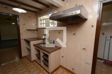 Casa à venda com 377m², 4 quartos e 3 vagasCozinha