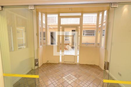 Casa à venda com 377m², 4 quartos e 3 vagasSala 2